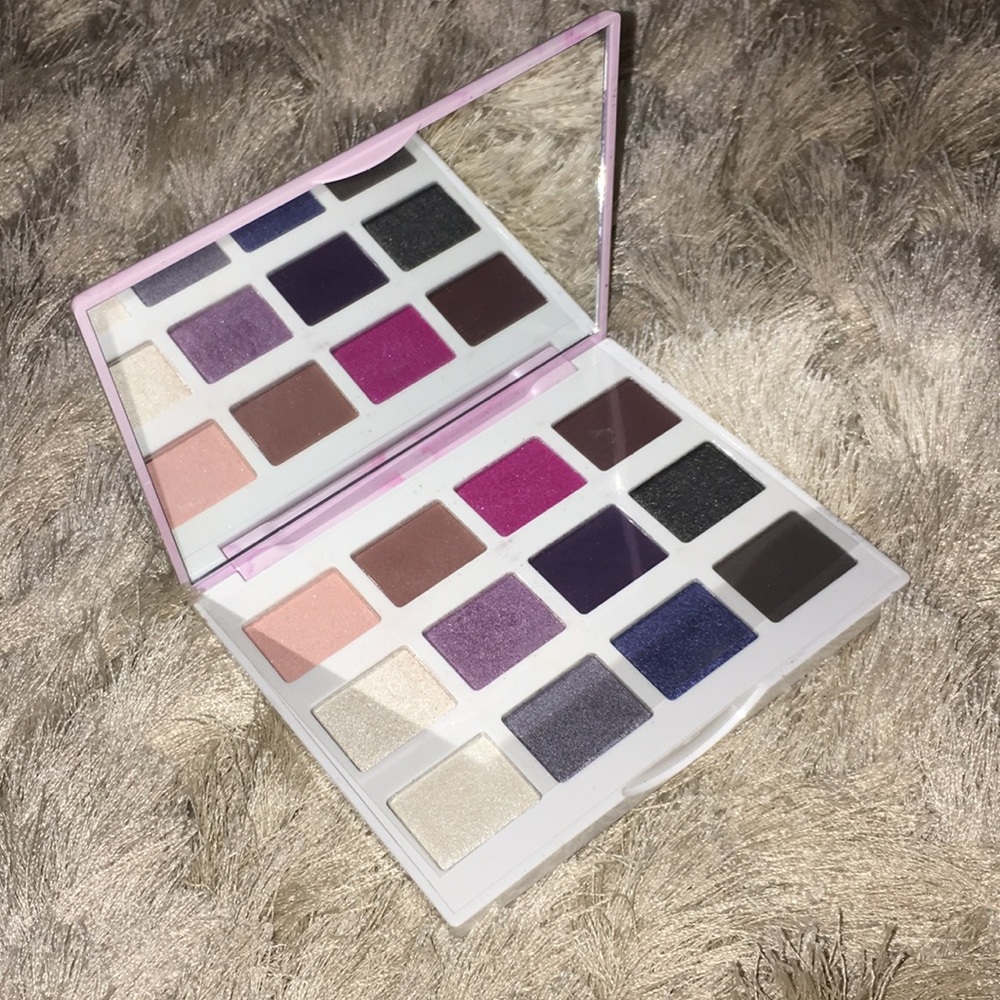 BH Cosmetics marble collection cool tone palette